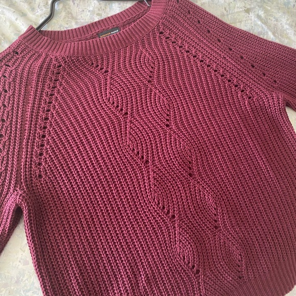 Point of Contact Crewneck Sweater- Burgundy - Picture 4 of 6